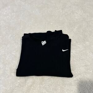 Nike Womens Plus SZ 2XL Black Ribbed Short Sleeve Crop Top‎